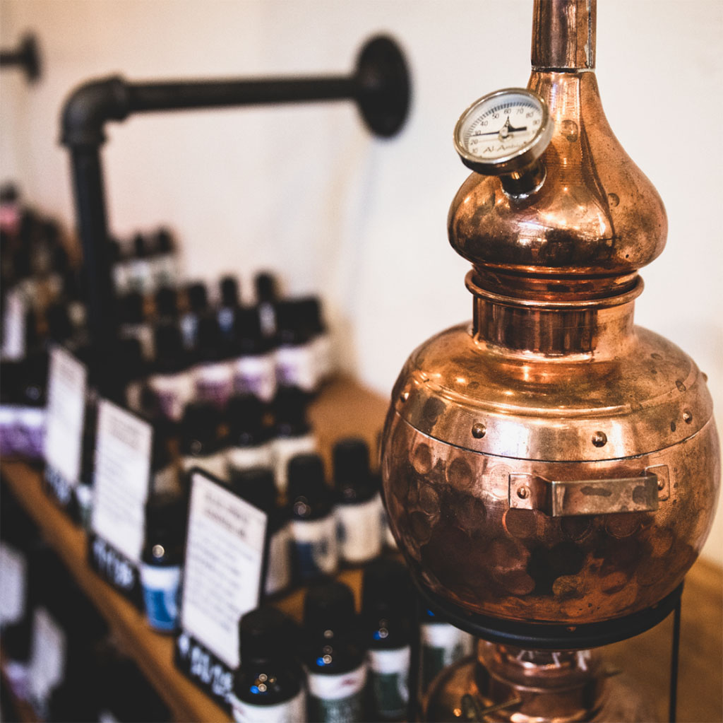Essiential Oils and Diffusers
